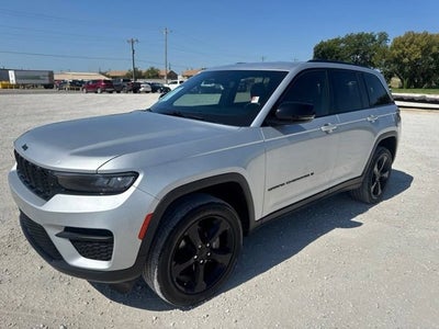 2023 Jeep Grand Cherokee Altitude