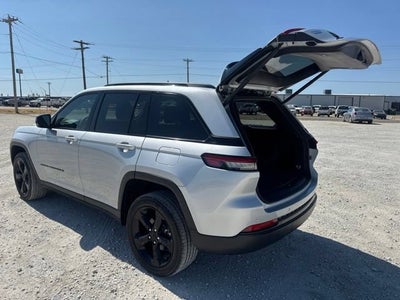 2023 Jeep Grand Cherokee Altitude