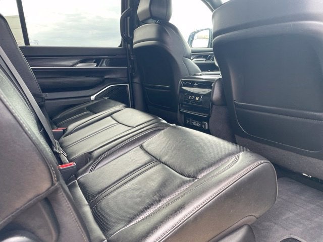 2024 Jeep Wagoneer 4DR 2WD