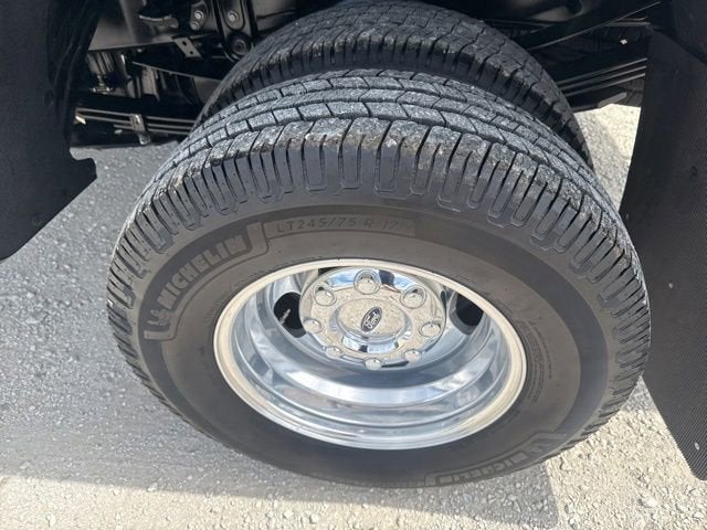 2025 Ford Super Duty F-350 DRW XL