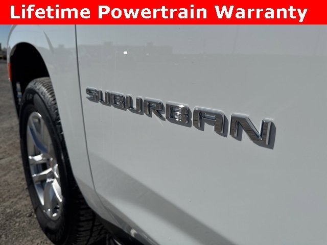 2024 Chevrolet Suburban LT