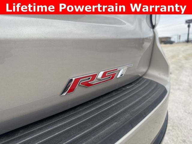 2024 Chevrolet Suburban RST