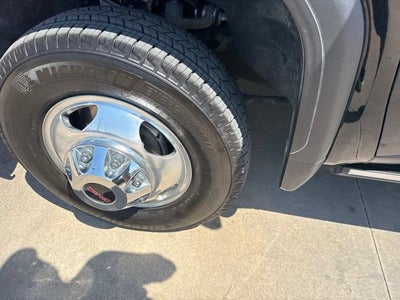 2023 GMC Sierra 3500 HD Denali