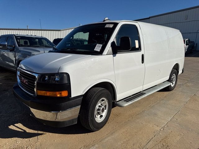 2025 GMC Savana Cargo