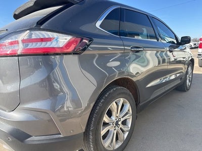 2021 Ford Edge Titanium