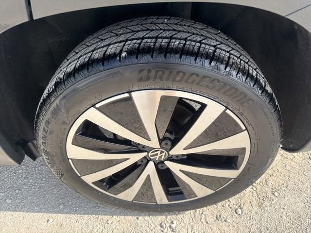 2024 Volkswagen Taos SE