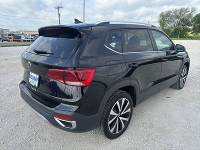 2024 Volkswagen Taos SE