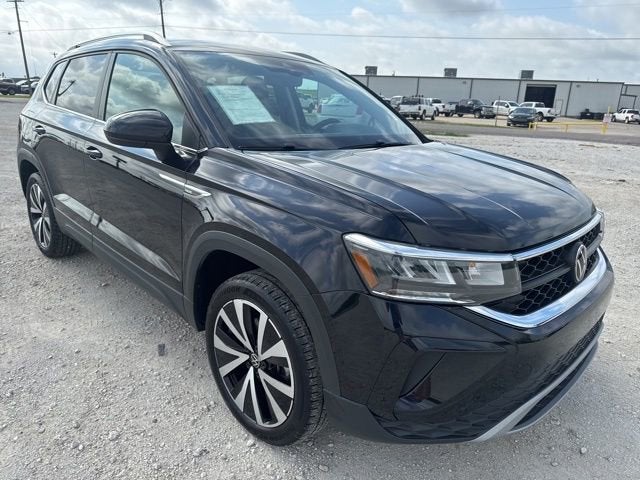 2024 Volkswagen Taos SE