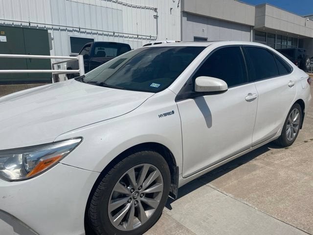 2017 Toyota Camry Hybrid LE