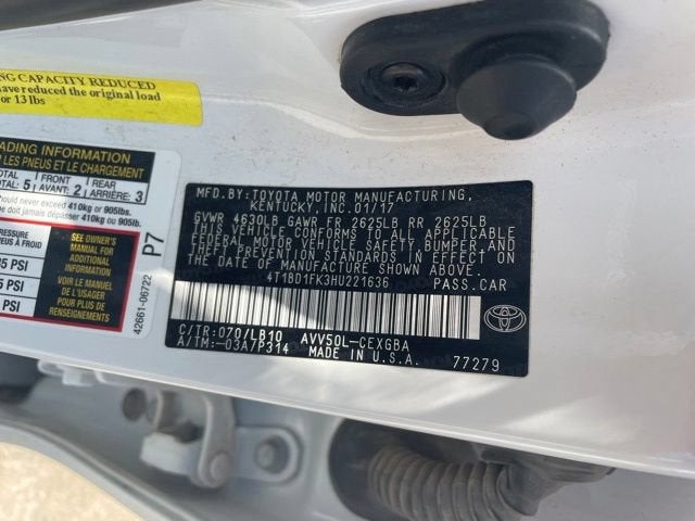 2017 Toyota Camry Hybrid LE