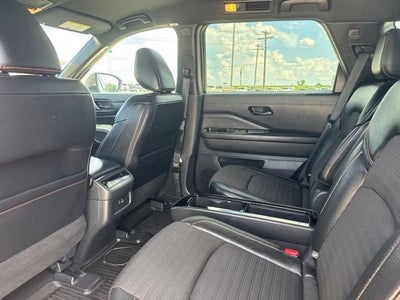 2023 Nissan Pathfinder Rock Creek