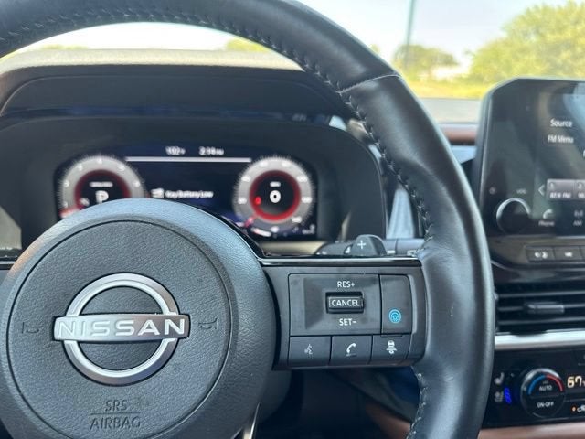 2023 Nissan Pathfinder Platinum