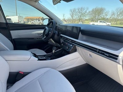 2025 Hyundai Tucson SE