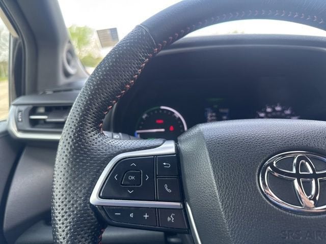 2023 Toyota Sienna XSE