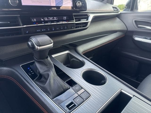 2023 Toyota Sienna XSE