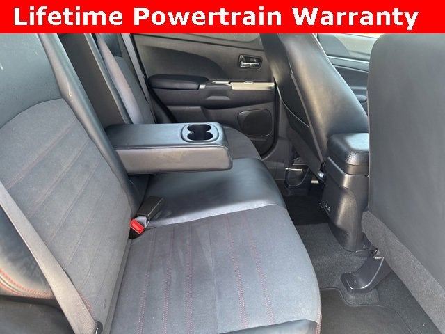 2024 Mitsubishi Outlander Sport S