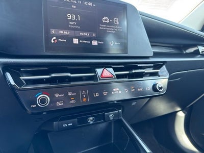 2025 Kia Niro LX
