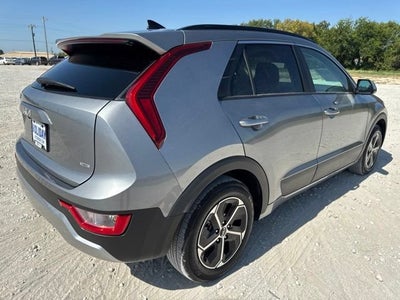 2025 Kia Niro LX