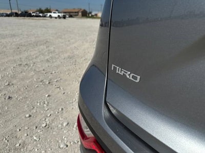 2025 Kia Niro LX