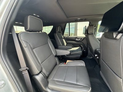 2024 GMC Yukon SLT