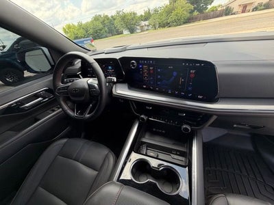 2025 Chevrolet Tahoe RST