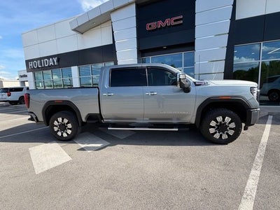 2024 GMC Sierra 2500 HD Denali