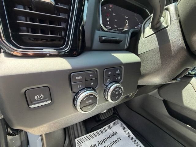 2024 GMC Sierra 3500 HD AT4