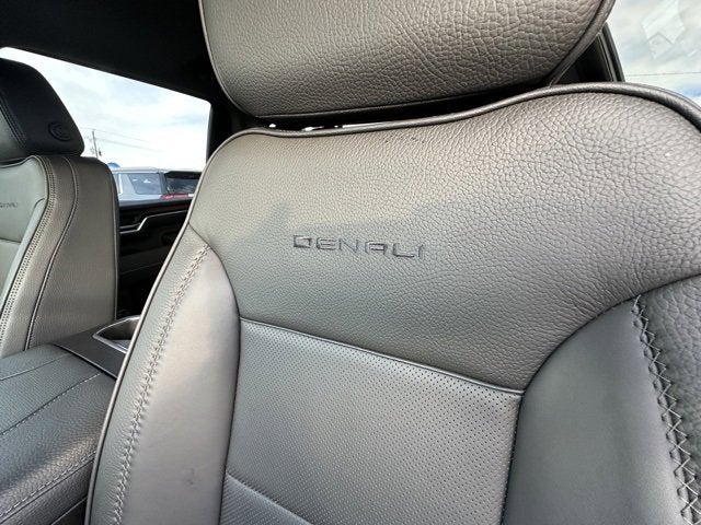 2025 GMC Sierra 2500 HD Denali