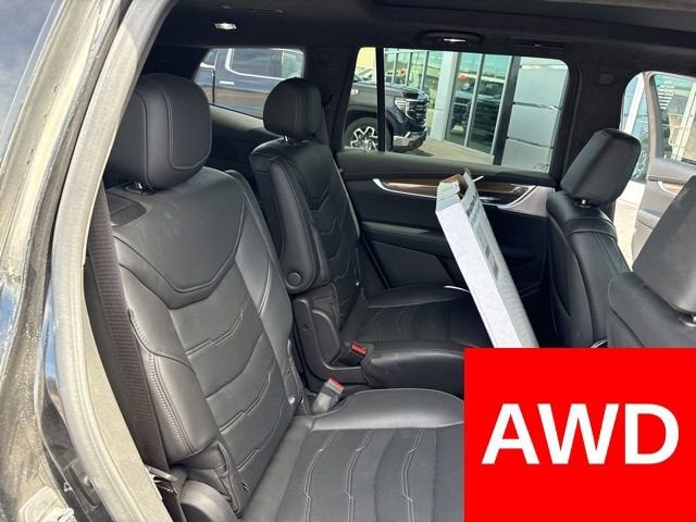 2022 Cadillac XT6 Sport