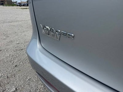 2024 Chrysler Voyager LX