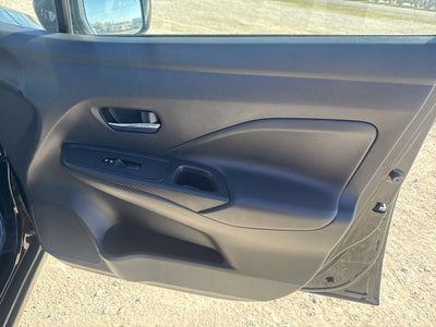 2023 Nissan Versa SV