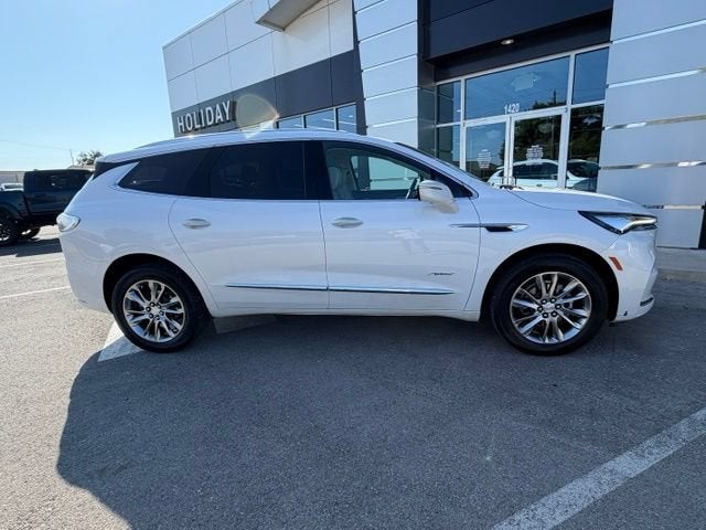 2022 Buick Enclave Avenir