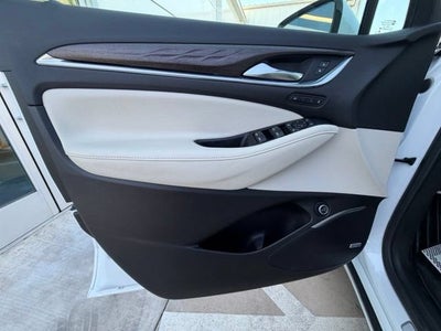 2022 Buick Enclave Avenir