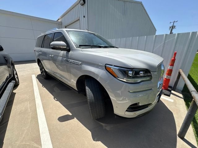 2023 Lincoln Navigator Reserve