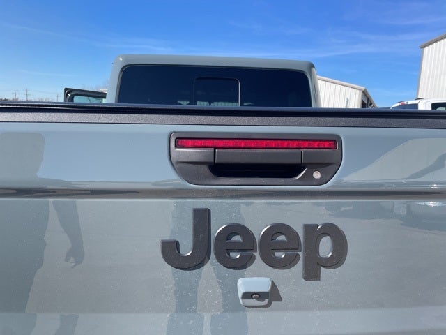 2025 Jeep Gladiator Nighthawk