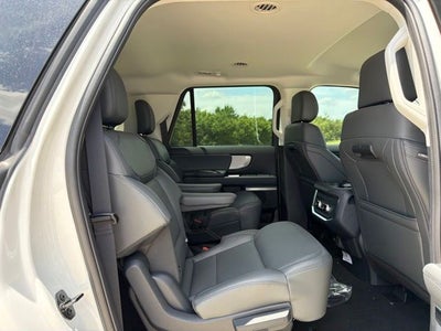 2026 Ford Expedition Max Active
