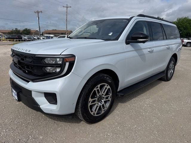2025 Ford Expedition Active MAX 4x4's photo