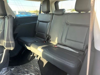 2027 Ford Expedition Max Active