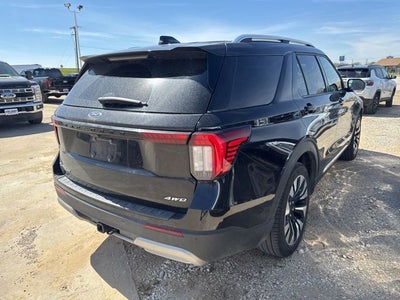 2025 Ford Explorer Platinum