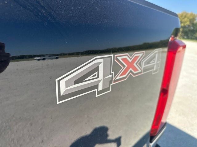 2027 Ford F-250SD XLT