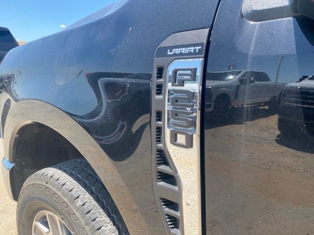 2025 Ford F-250SD Lariat