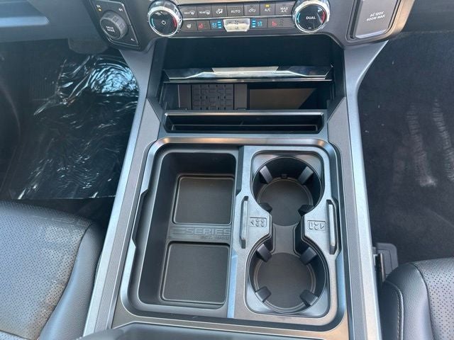 2027 Ford F-250SD Lariat