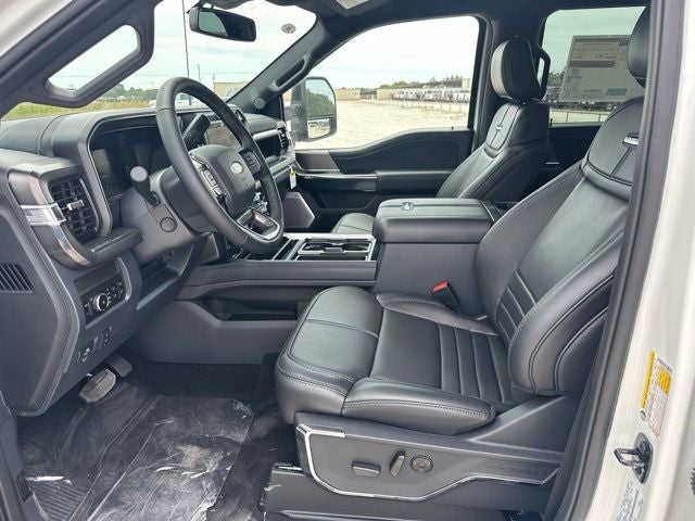 2026 Ford F-350SD Platinum Retail
