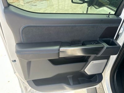 2026 Ford F-350SD Platinum Retail