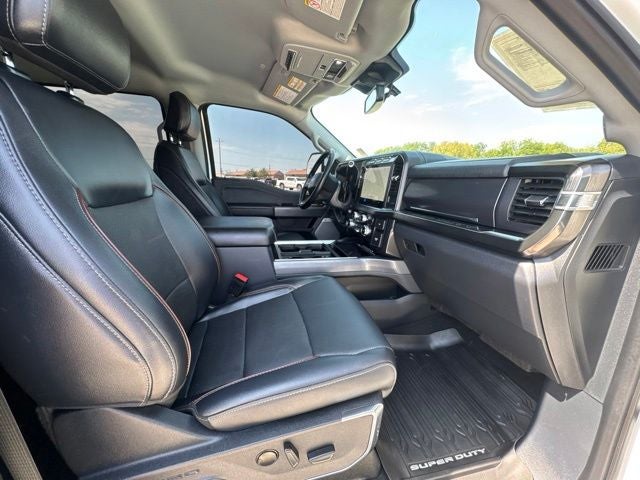 2024 Ford F-350SD Lariat