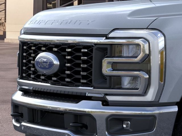 2026 Ford F-350SD Lariat DRW