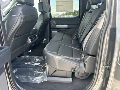 2026 Ford F-350SD Lariat DRW