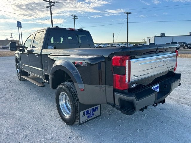2027 Ford F-350SD King Ranch DRW