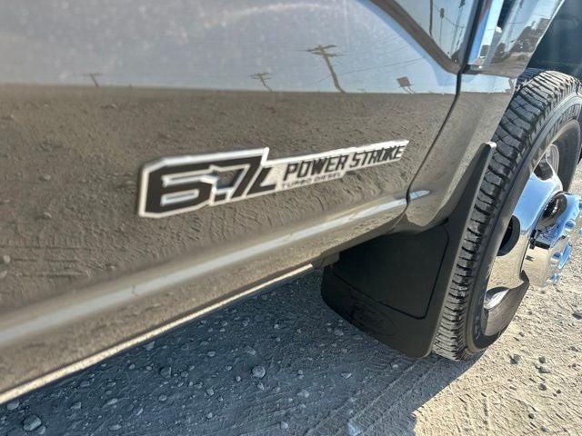 2026 Ford F-350SD Lariat DRW