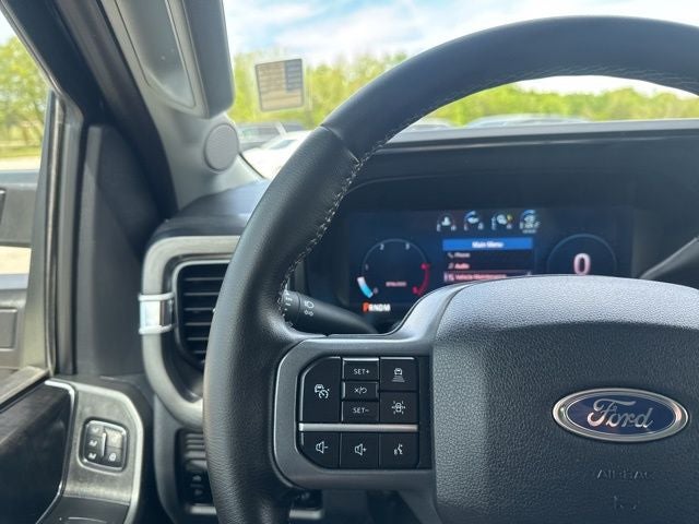 2025 Ford F-350SD Lariat